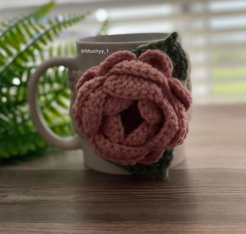Blooming Rose Mug Cozy