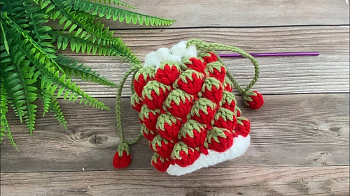 Strawberry drawstring bag