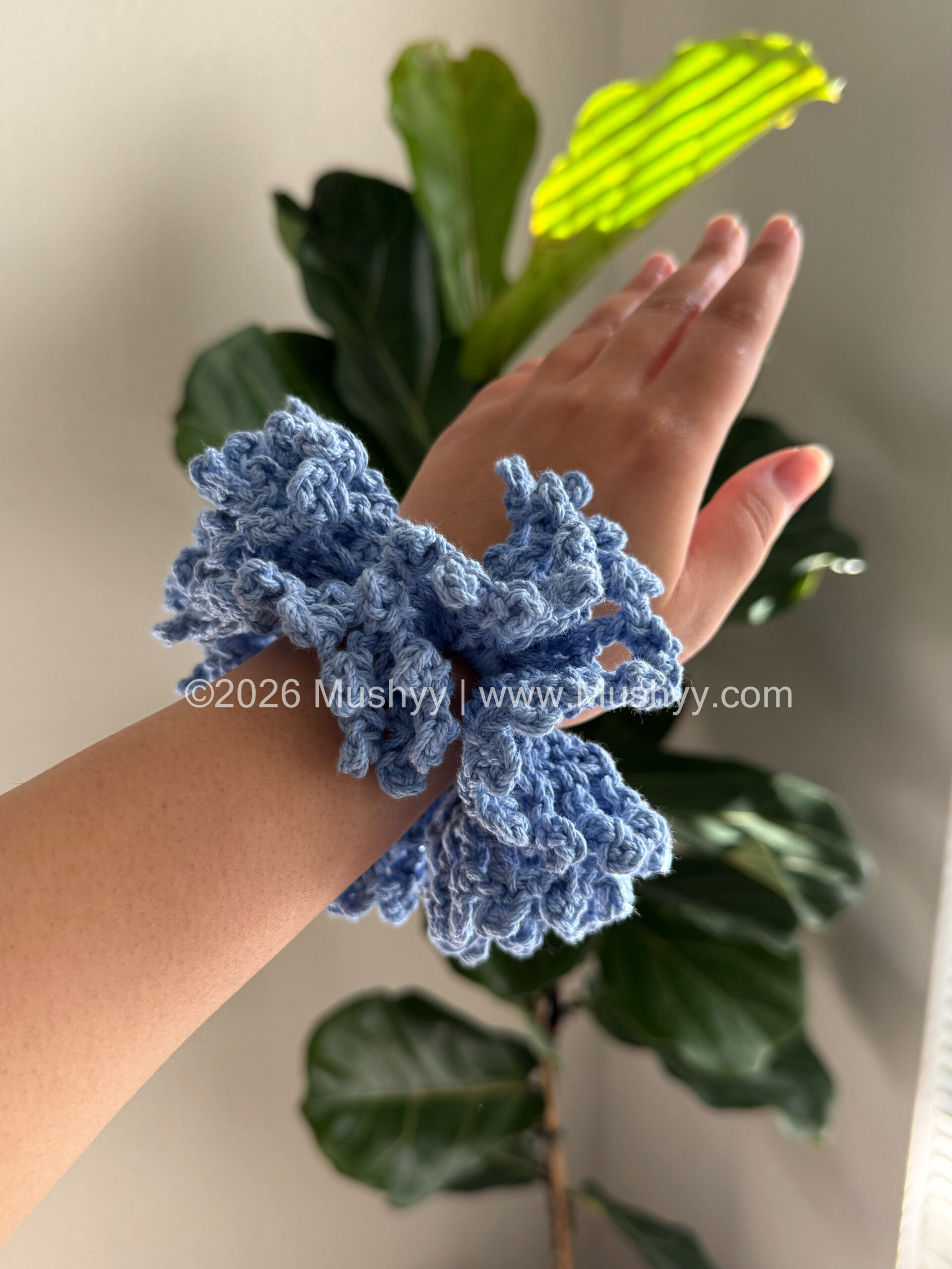 Lacey Mesh Crochet Scrunchie Pattern - Image 2